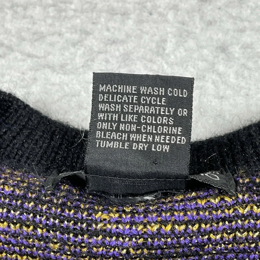 Counterparts Sweater Womens‎ Medium Black Purple Vintage Hong Kong Knit Cardigan